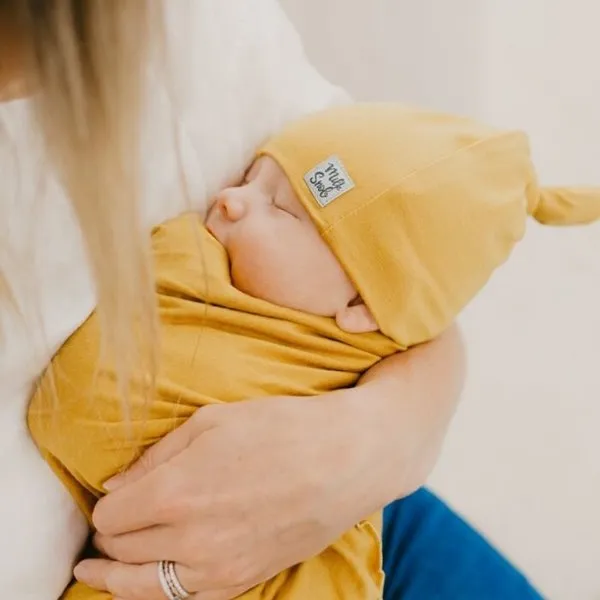 Newborn Knotted Hats