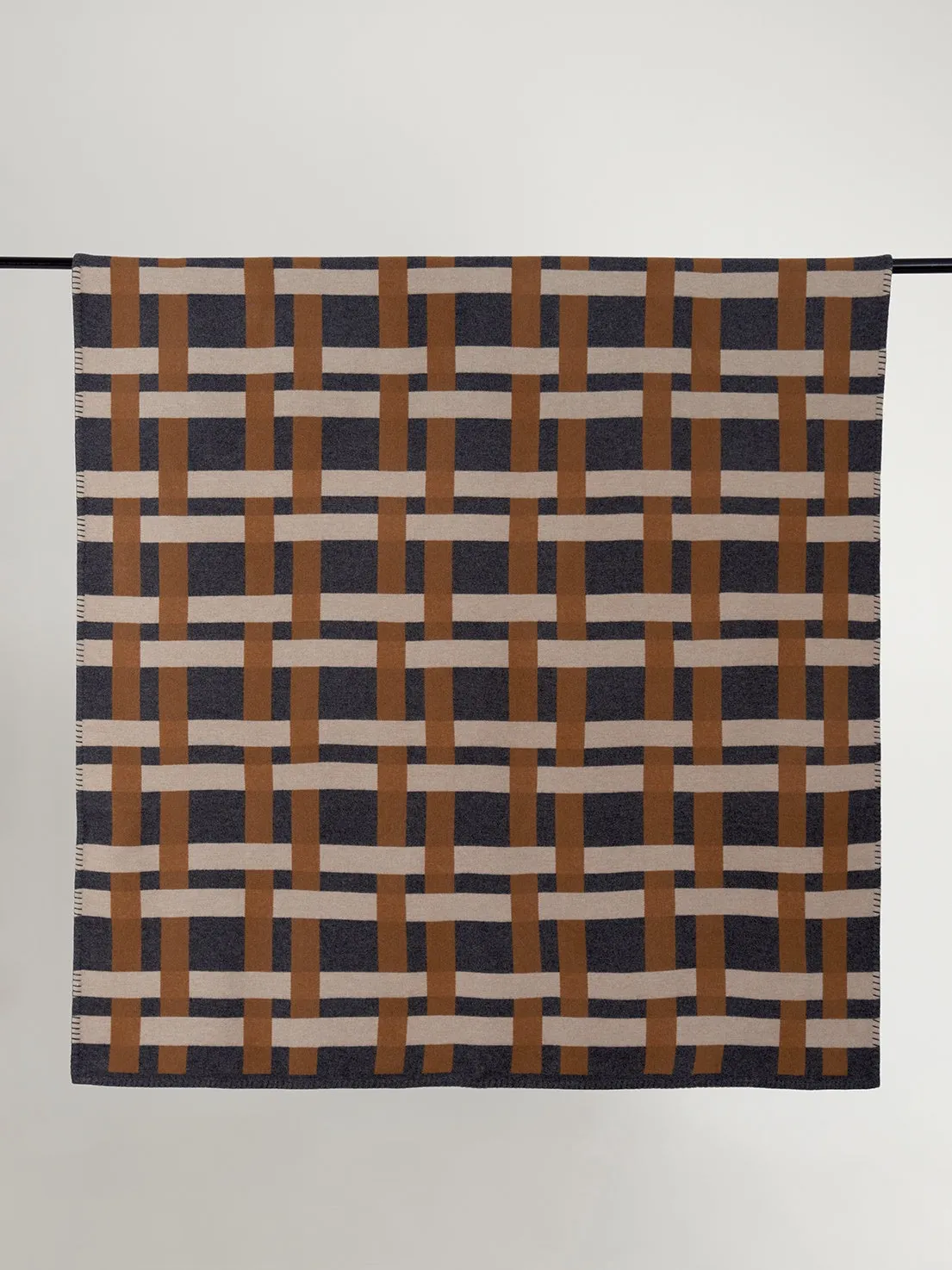 Rete Jacquard Throw - Carnico Gray